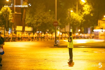 Photo HO CHI MINH CITY NIGHT RUN EXIMBANK 2026 - 691a9c84c840594991d66c1f9951c123.jpg