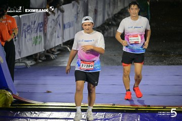 Photo HO CHI MINH CITY NIGHT RUN EXIMBANK 2026 - 6abe44aebee4cfa57a4a4a99ba526871.jpg