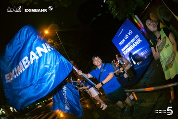 Photo HO CHI MINH CITY NIGHT RUN EXIMBANK 2026 - 6ac7e5bc48c8049d3ac7f18e448c7578.jpg