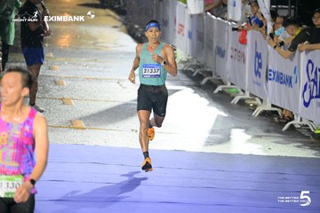 Photo HO CHI MINH CITY NIGHT RUN EXIMBANK 2026 - 6adab0966befff1b412704534d3004b0.jpg