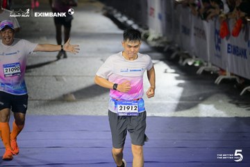HO CHI MINH CITY NIGHT RUN EXIMBANK 2026 - Ảnh #4983812