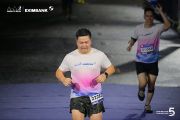 HO CHI MINH CITY NIGHT RUN EXIMBANK 2026 - Ảnh #4984065