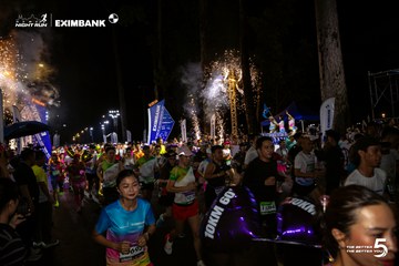 Ảnh sự kiện HO CHI MINH CITY NIGHT RUN EXIMBANK 2026 - 6b8a3f4adb3494795037aa4d0c2034e6.jpg