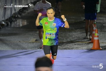 Photo HO CHI MINH CITY NIGHT RUN EXIMBANK 2026 - 6b9fe4941e5cd7d69a80415b88263d27.jpg