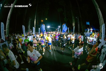 Ảnh sự kiện HO CHI MINH CITY NIGHT RUN EXIMBANK 2026 - 6ba6d85fcbe26e949806b41e34771a8d.jpg
