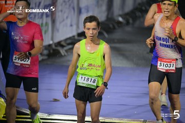 Photo HO CHI MINH CITY NIGHT RUN EXIMBANK 2026 - 6bfd644839fdbac16e0dc9c700b8789e.jpg