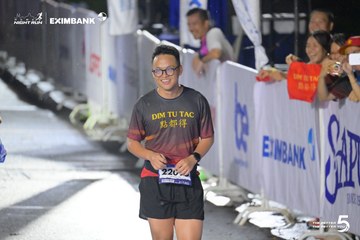 HO CHI MINH CITY NIGHT RUN EXIMBANK 2026 - Ảnh #4984329