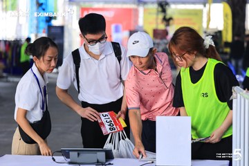 Photo HO CHI MINH CITY NIGHT RUN EXIMBANK 2026 - 6d3e2b67ef0082e23c5642da1266f7ff.jpg