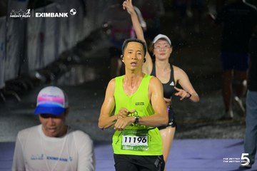 Photo HO CHI MINH CITY NIGHT RUN EXIMBANK 2026 - 6d47ddbc22d1a0422308d59475d43429.jpg