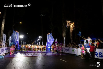 Ảnh sự kiện HO CHI MINH CITY NIGHT RUN EXIMBANK 2026 - 6ebbfa35302f1ff3c7fe3b8c1f841720.jpg