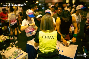 Ảnh sự kiện HO CHI MINH CITY NIGHT RUN EXIMBANK 2026 - 6ecaeca474bae0d55fe1e127f7e38af4.jpg