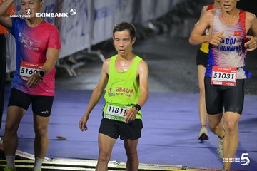 Photo HO CHI MINH CITY NIGHT RUN EXIMBANK 2026 - 6f593d19d27349138964ceb8aa45b314.jpg
