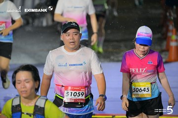 Photo HO CHI MINH CITY NIGHT RUN EXIMBANK 2026 - 6f671a2c3c1dfc7cd11075c23c10677c.jpg