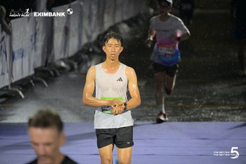 Photo HO CHI MINH CITY NIGHT RUN EXIMBANK 2026 - 704d75b7fc01e8ed49ae50d484e39e38.jpg