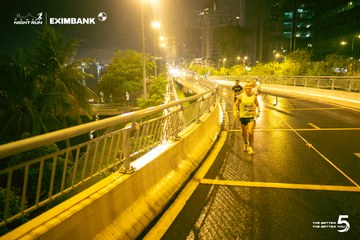 Photo HO CHI MINH CITY NIGHT RUN EXIMBANK 2026 - 71e9f72ce860ae4a01a5cc90df449b11.jpg