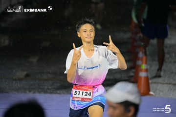 Photo HO CHI MINH CITY NIGHT RUN EXIMBANK 2026 - 72200dd7509f724260fedb4fe81bed0c.jpg
