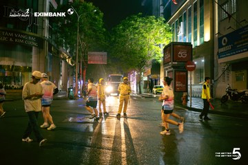 Photo HO CHI MINH CITY NIGHT RUN EXIMBANK 2026 - 72a6b1a94d2f2f548e0e8c0bbe3a32b4.jpg