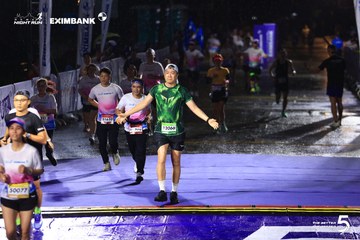 HO CHI MINH CITY NIGHT RUN EXIMBANK 2026 - Ảnh #4987687