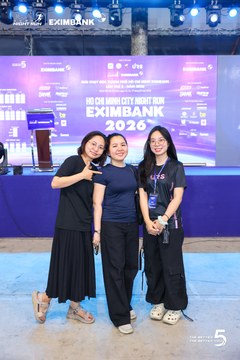 Photo HO CHI MINH CITY NIGHT RUN EXIMBANK 2026 - 740c62a6d681acbeaa1536ad7deac7ac.jpg