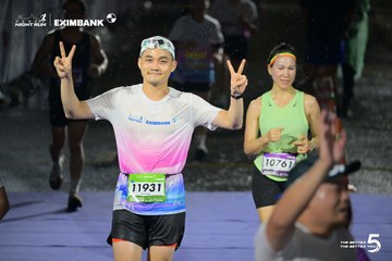Photo HO CHI MINH CITY NIGHT RUN EXIMBANK 2026 - 745b641bbcb2f11138be4ab16faf8ba0.jpg