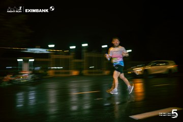 Photo HO CHI MINH CITY NIGHT RUN EXIMBANK 2026 - 74821805103fd681b2d9624721466ab7.jpg