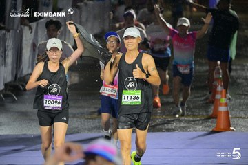 Photo HO CHI MINH CITY NIGHT RUN EXIMBANK 2026 - 74db21724241b1d96500aa28f5b2cd32.jpg