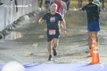 Photo HO CHI MINH CITY NIGHT RUN EXIMBANK 2026 - 75440e5b4464bb2522ffa43e98874ae4.jpg