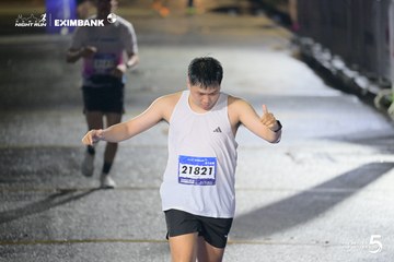 HO CHI MINH CITY NIGHT RUN EXIMBANK 2026 - Ảnh #4986079