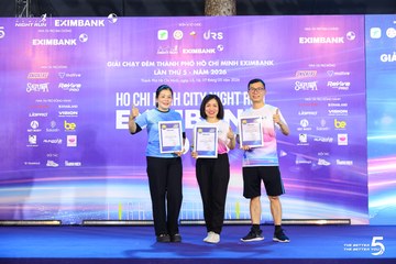 Photo HO CHI MINH CITY NIGHT RUN EXIMBANK 2026 - 75c1541d17364ae1e4a7f361dea575f1.jpg
