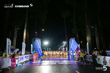 Ảnh sự kiện HO CHI MINH CITY NIGHT RUN EXIMBANK 2026 - 7624e157f9933d51b9d98f08890eb7e7.jpg