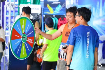 Photo HO CHI MINH CITY NIGHT RUN EXIMBANK 2026 - 764363f06edc530cf910bc71e418689e.jpg
