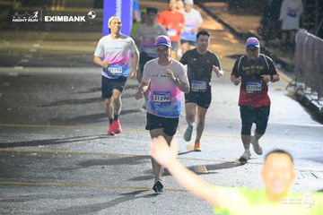 HO CHI MINH CITY NIGHT RUN EXIMBANK 2026 - Ảnh #4983043