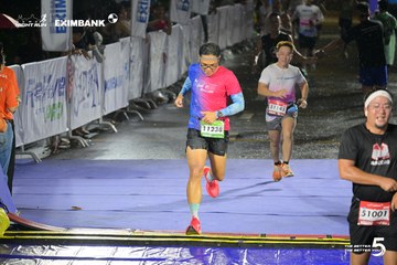 Photo HO CHI MINH CITY NIGHT RUN EXIMBANK 2026 - 77611ac8eea3e24927999d13418de510.jpg