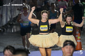 Photo HO CHI MINH CITY NIGHT RUN EXIMBANK 2026 - 77d367cdc4e842824ace59cbbd25fb98.jpg