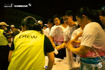 Photo HO CHI MINH CITY NIGHT RUN EXIMBANK 2026 - 789adf9fbd5255c777c9e8c0a55ebb17.jpg