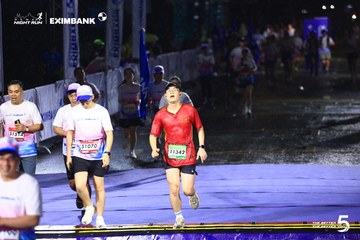 HO CHI MINH CITY NIGHT RUN EXIMBANK 2026 - Ảnh #4987773