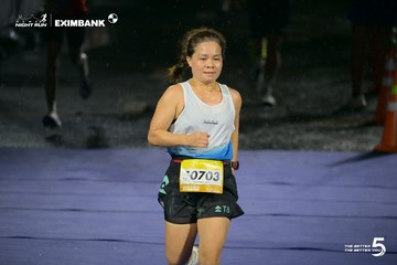 Photo HO CHI MINH CITY NIGHT RUN EXIMBANK 2026 - 7917be4066974724438279fd3bb8e435.jpg