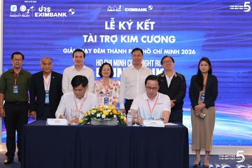 Photo HO CHI MINH CITY NIGHT RUN EXIMBANK 2026 - 795645100b613608299f827a97478d9c.jpg