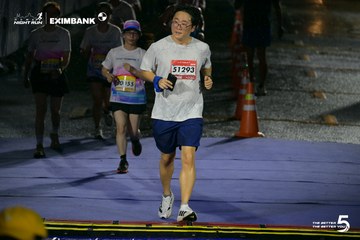 Photo HO CHI MINH CITY NIGHT RUN EXIMBANK 2026 - 7aa47f3ab9a36cf81161b3a87265a1f5.jpg