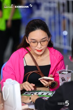 Photo HO CHI MINH CITY NIGHT RUN EXIMBANK 2026 - 7ab53f491d75cc229fa6cb125aed94d8.jpg