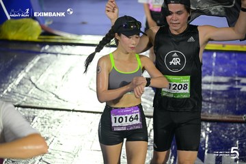 Photo HO CHI MINH CITY NIGHT RUN EXIMBANK 2026 - 7ac2a48bfae8c96f11b1844427d3c749.jpg