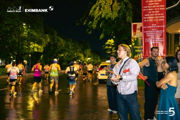 Ảnh sự kiện HO CHI MINH CITY NIGHT RUN EXIMBANK 2026 - 7b58a3a29a13e0a99d17a36df7cb9b81.jpg