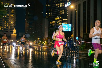 Ảnh sự kiện HO CHI MINH CITY NIGHT RUN EXIMBANK 2026 - 7ba01d452b025a5abdadbfe8589ab04a.jpg