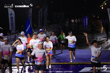 HO CHI MINH CITY NIGHT RUN EXIMBANK 2026 - Ảnh #4988156