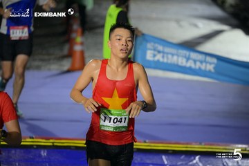 Photo HO CHI MINH CITY NIGHT RUN EXIMBANK 2026 - 7c35ba3ebaa9dbbc70ec84e0769a5aed.jpg