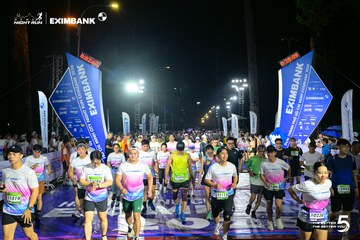 Ảnh sự kiện HO CHI MINH CITY NIGHT RUN EXIMBANK 2026 - 7d110bcc326ae97365fd4e0ca13ef705.jpg