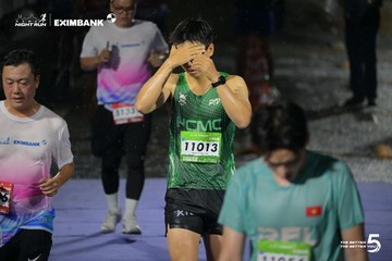 Photo HO CHI MINH CITY NIGHT RUN EXIMBANK 2026 - 7dbd10b53cd7b697636d48f75734110b.jpg