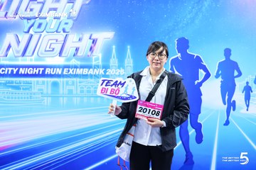 Photo HO CHI MINH CITY NIGHT RUN EXIMBANK 2026 - 7ecaa49325e1506a1a5f1ce8d46368e9.jpg