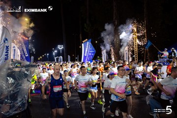 Ảnh sự kiện HO CHI MINH CITY NIGHT RUN EXIMBANK 2026 - 7ed303b1db0324413e436e87fbd1cac3.jpg