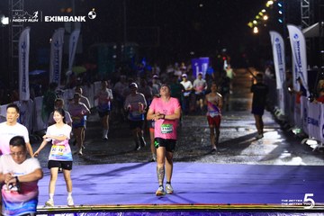 HO CHI MINH CITY NIGHT RUN EXIMBANK 2026 - Ảnh #4987609